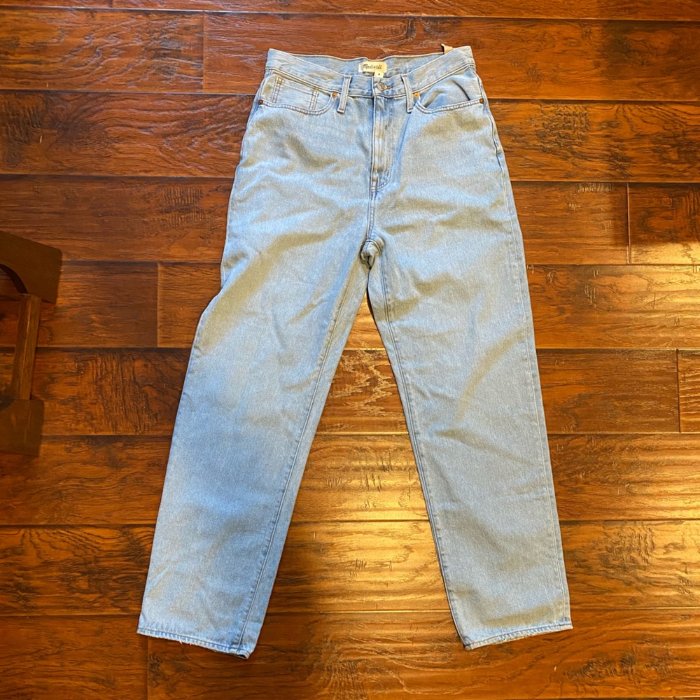Madewell Baggy Straight Jeans in Berteau Wash